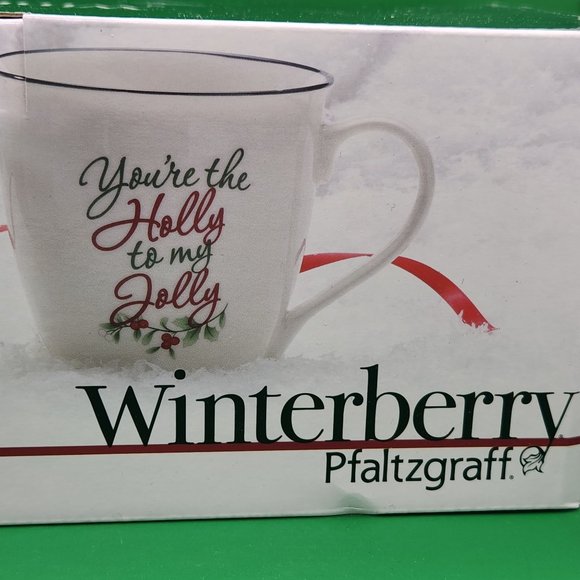 NIB Pfaltzgraff Winterberry Set Of 2 Mugs 20 oz  Porcelain White Green Red - Picture 3 of 6